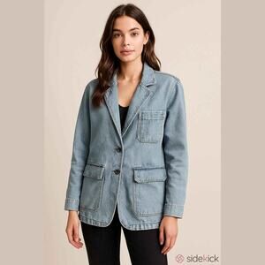 LIZ WEAR "Downtown Chic Denim Blazer"